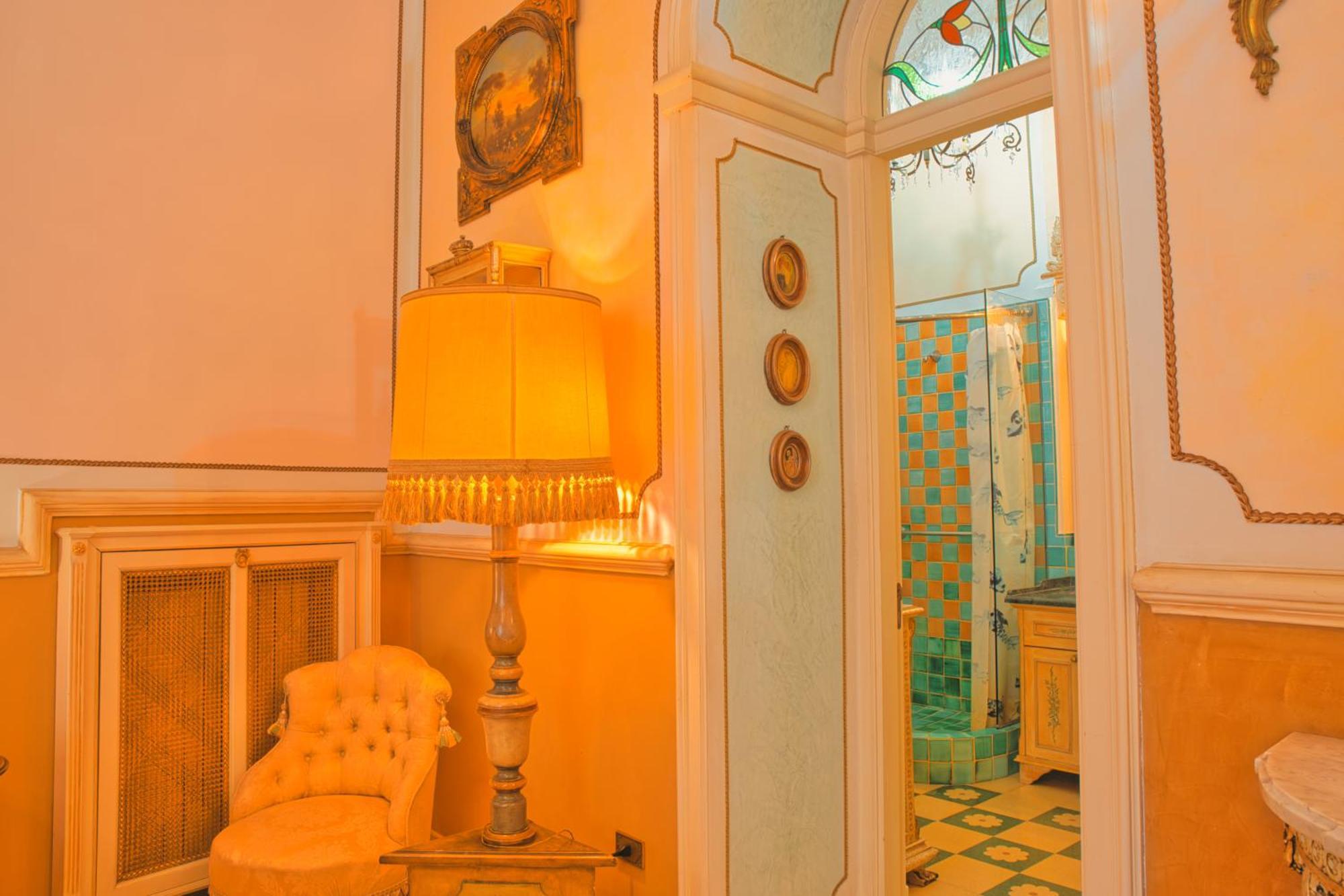 Bed & Breakfast Flora House Salerno